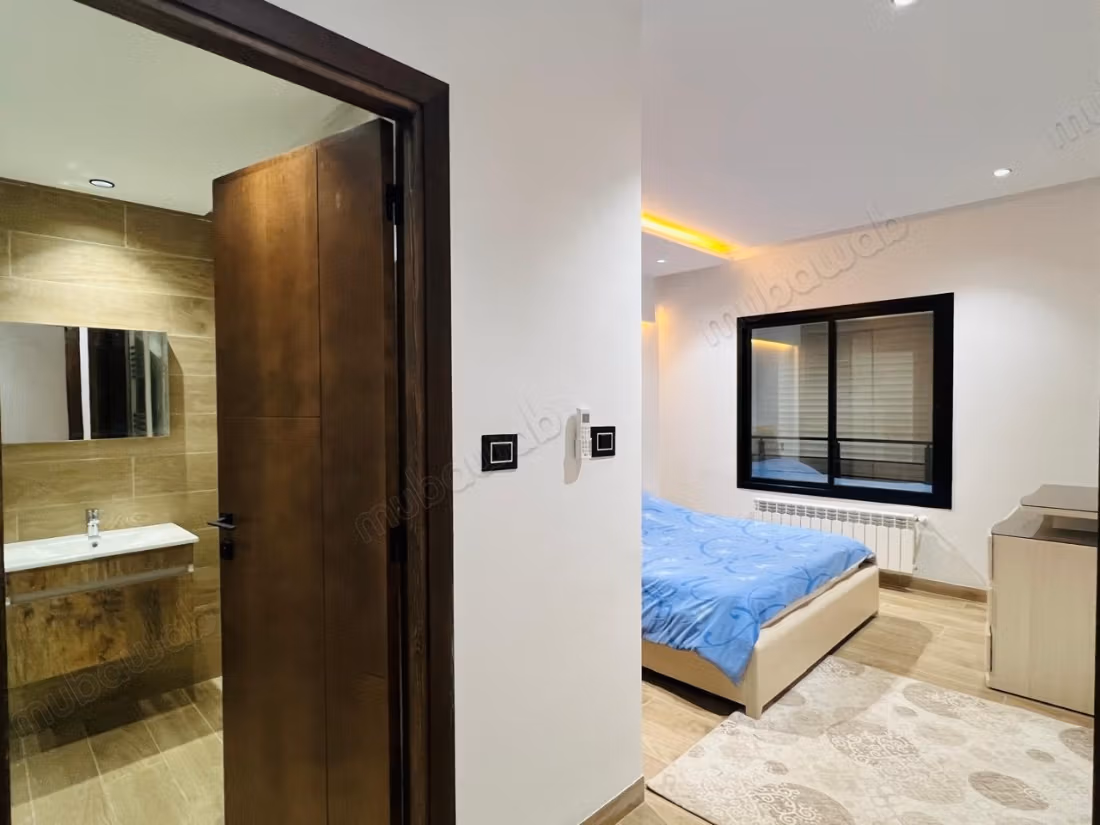 S2 with master suite, pool and gym