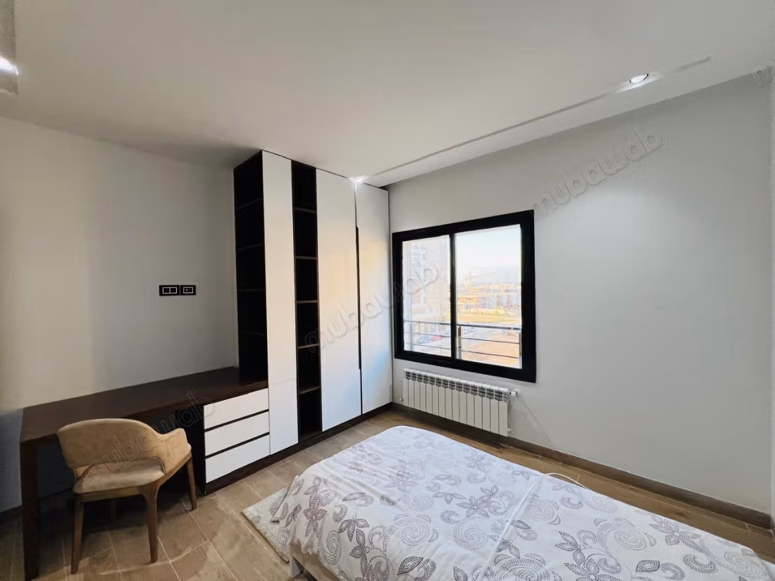 S2 with master suite, pool and gym