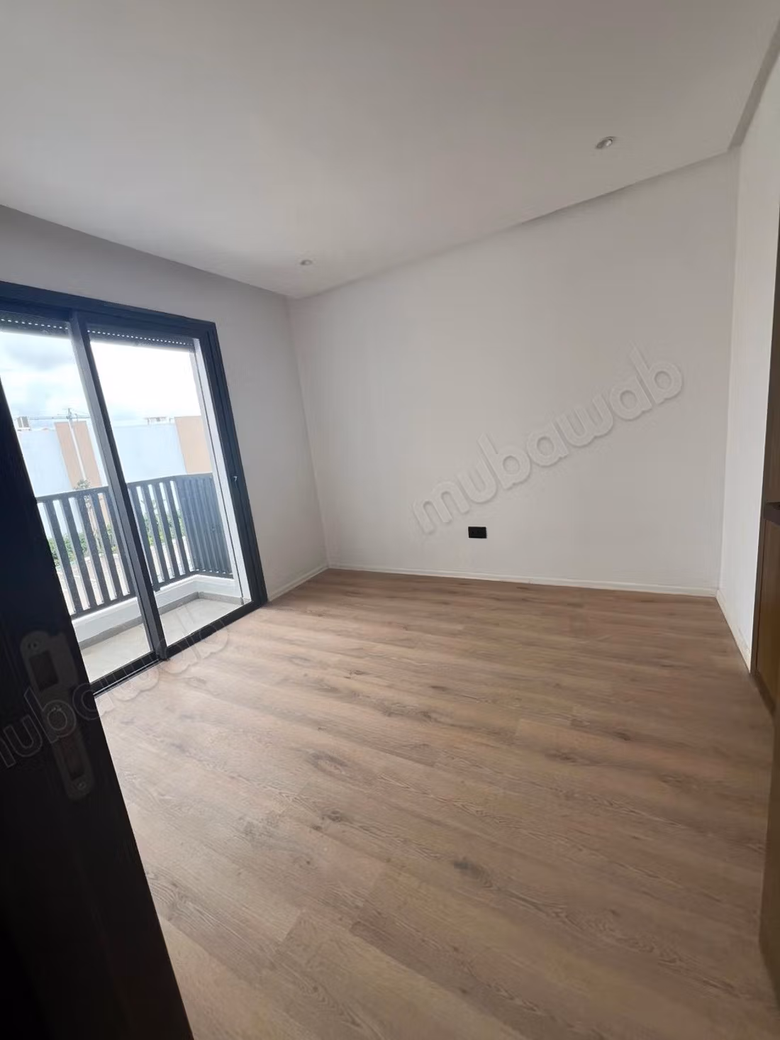 Villa nuova in affitto città verde bouskoura