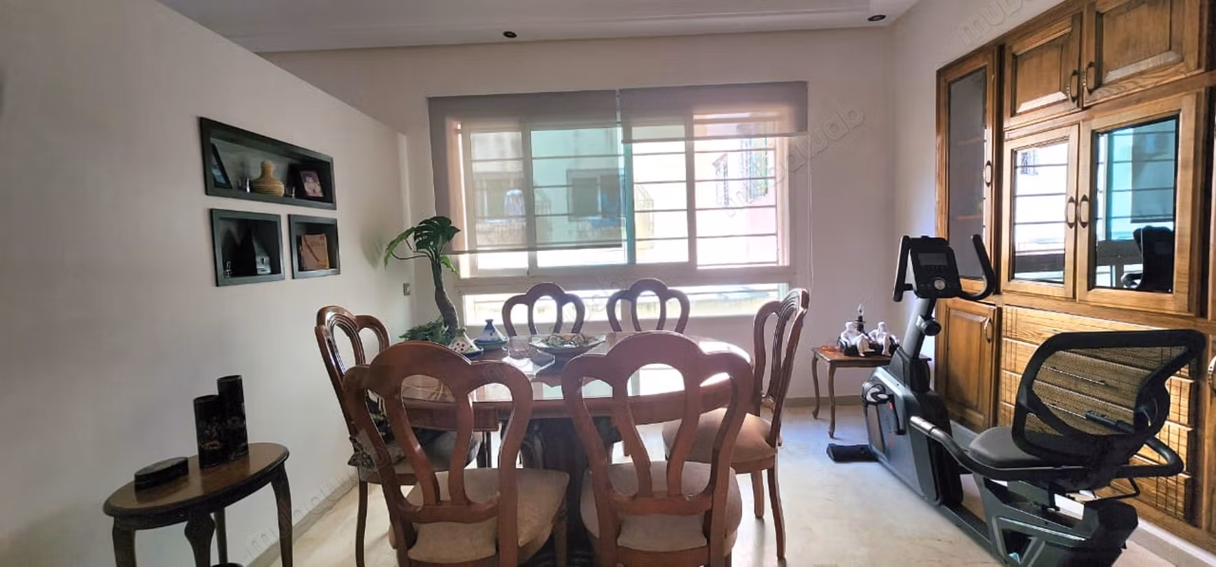 Dwars appartement van 171 m² te koop
