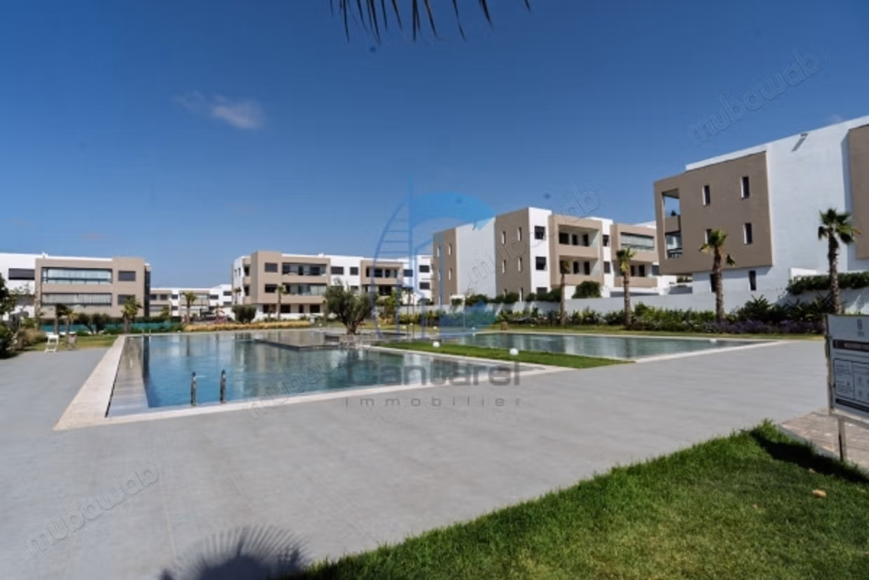 À Louer – Luxueux Rez de Jardin Meublé
