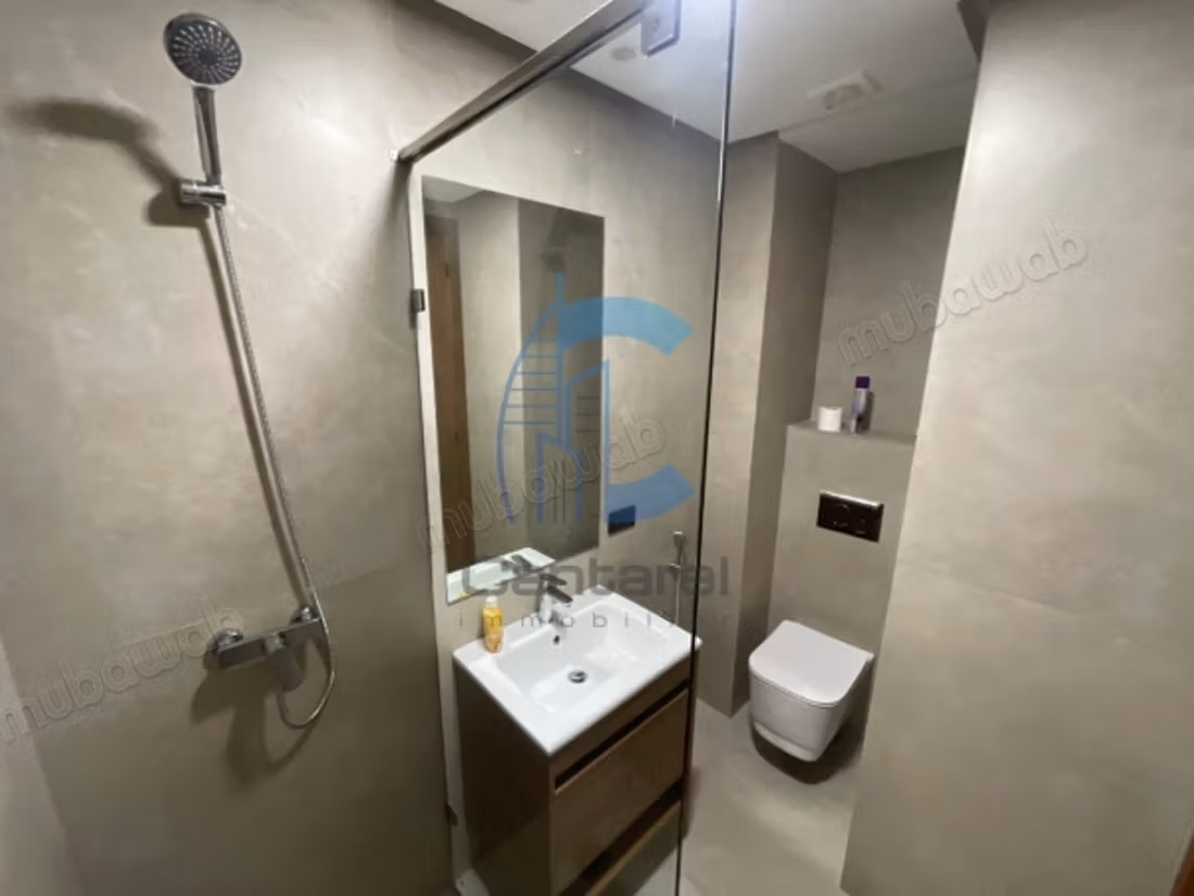 À Louer – Luxueux Rez de Jardin Meublé