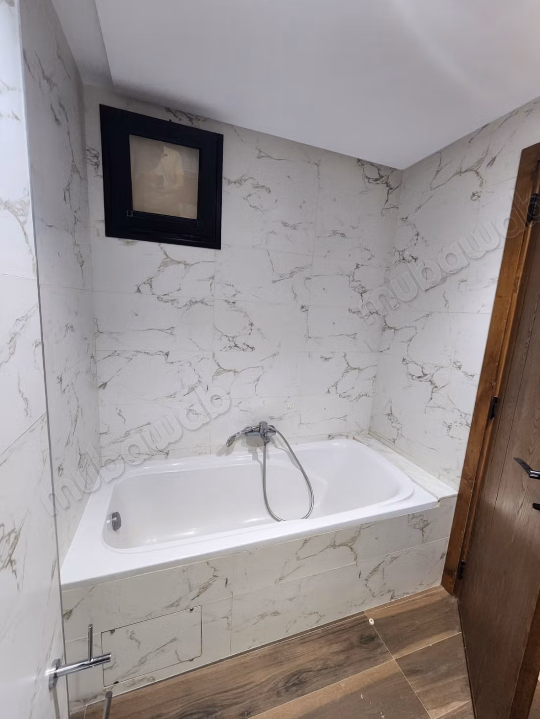 A vendre s3 à la Soukra au RDC avec jardin