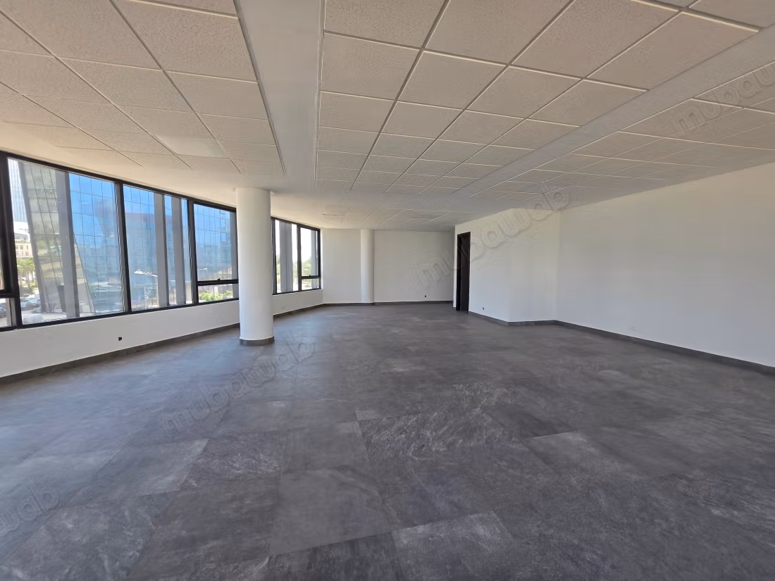Bureau neuf 114 m² CFC