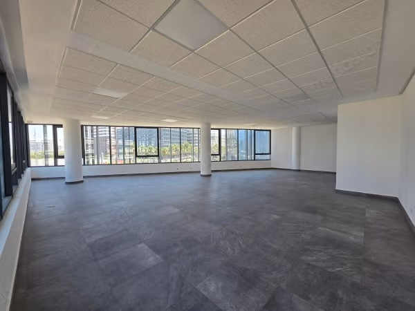 Bureau neuf 114 m² CFC