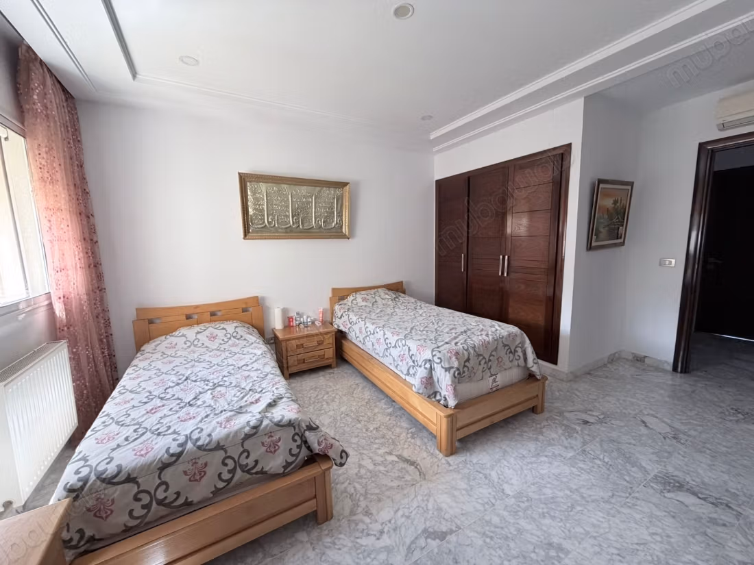 S2 a vendre aux jardins de carthage avec suite