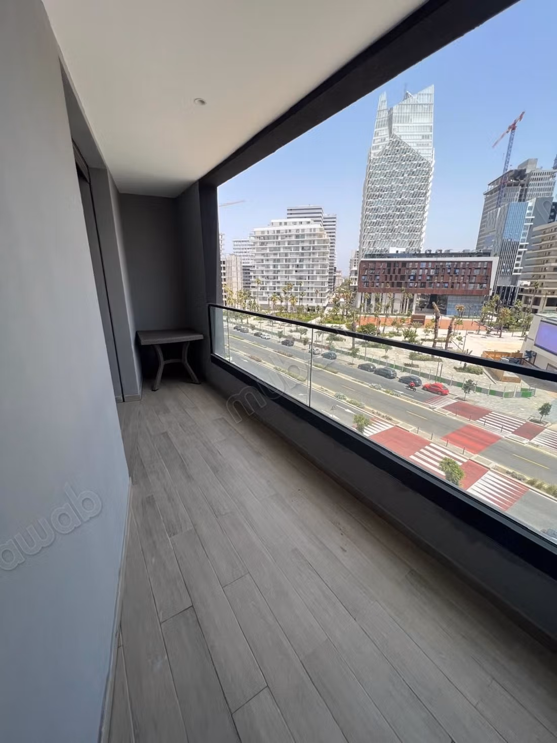 TE HUUR - Gemeubeld Appartement in CFC