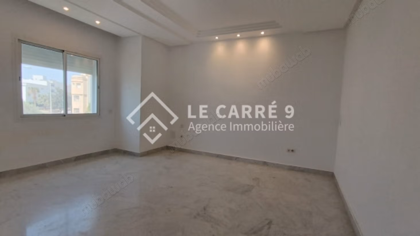 In affitto una villa con piscina al lago 2