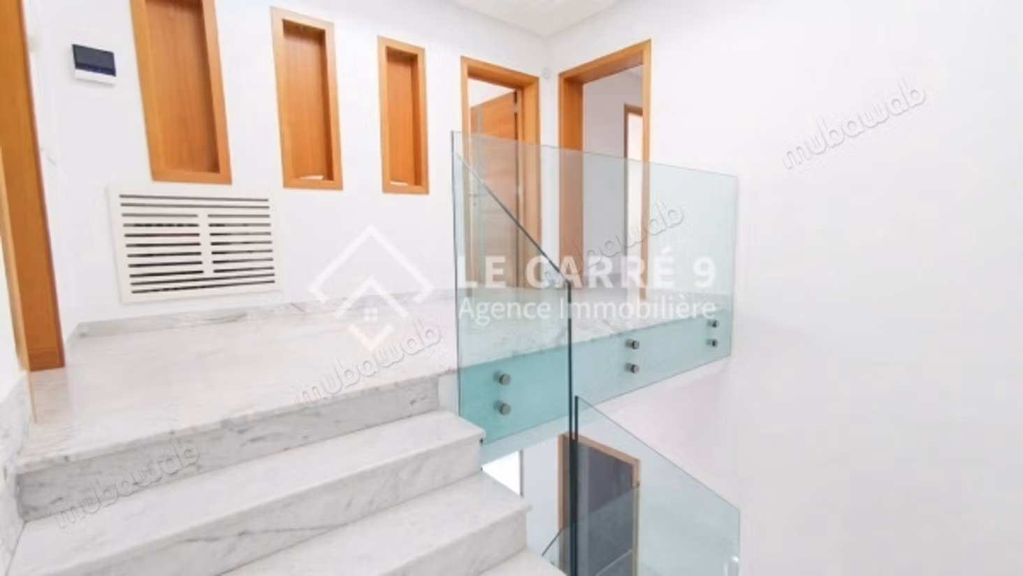 In affitto una villa con piscina al lago 2