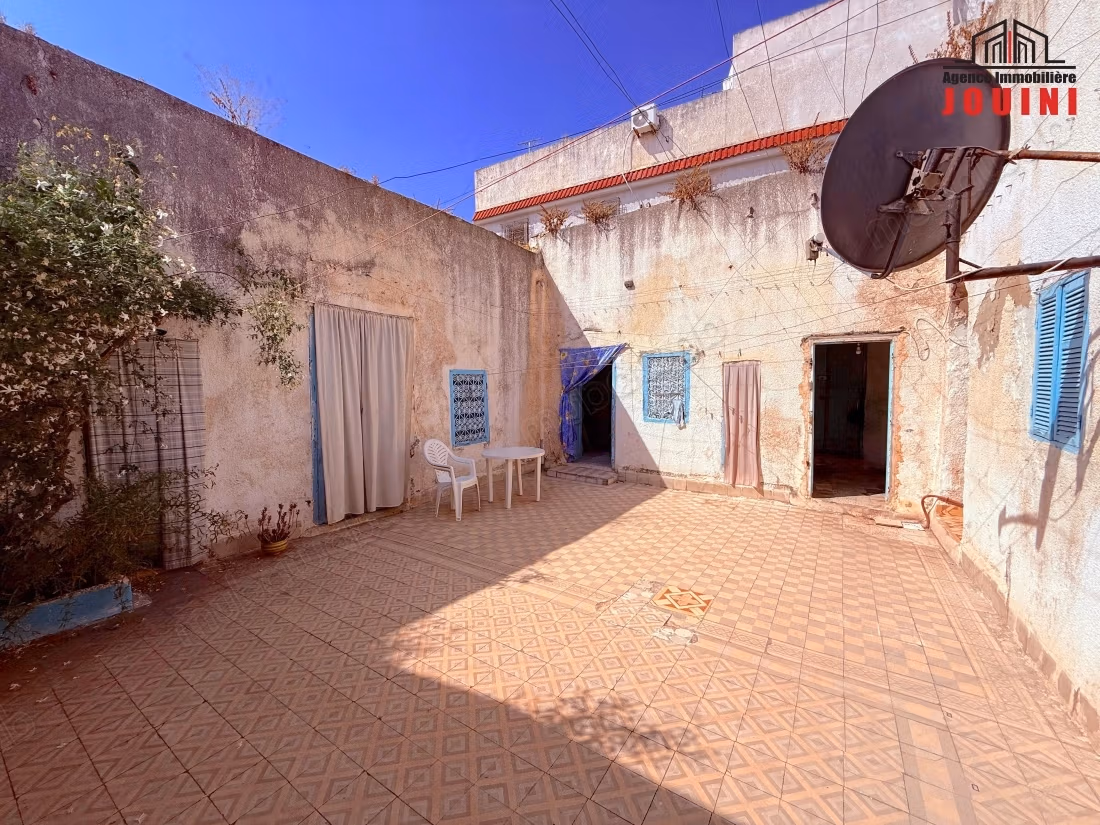Vecchia Casa 186 M² a El Halfaouine