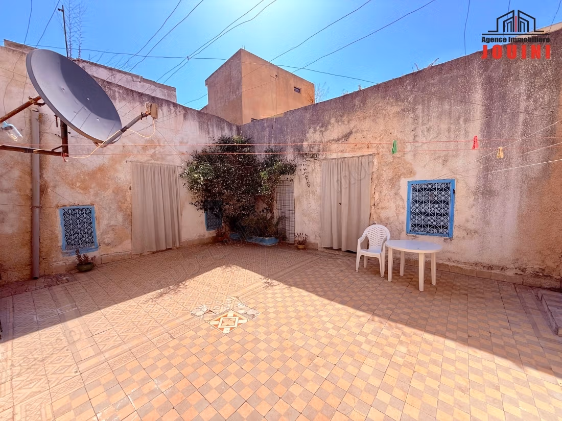 Vecchia Casa 186 M² a El Halfaouine