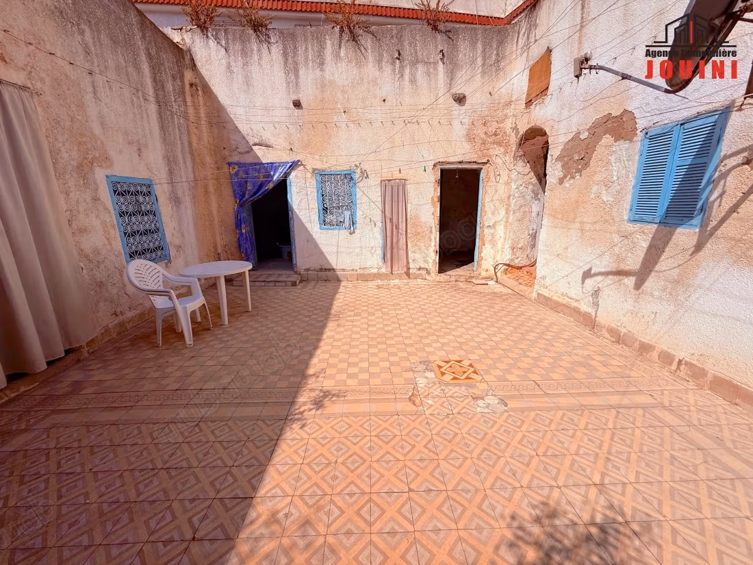 Vecchia Casa 186 M² a El Halfaouine