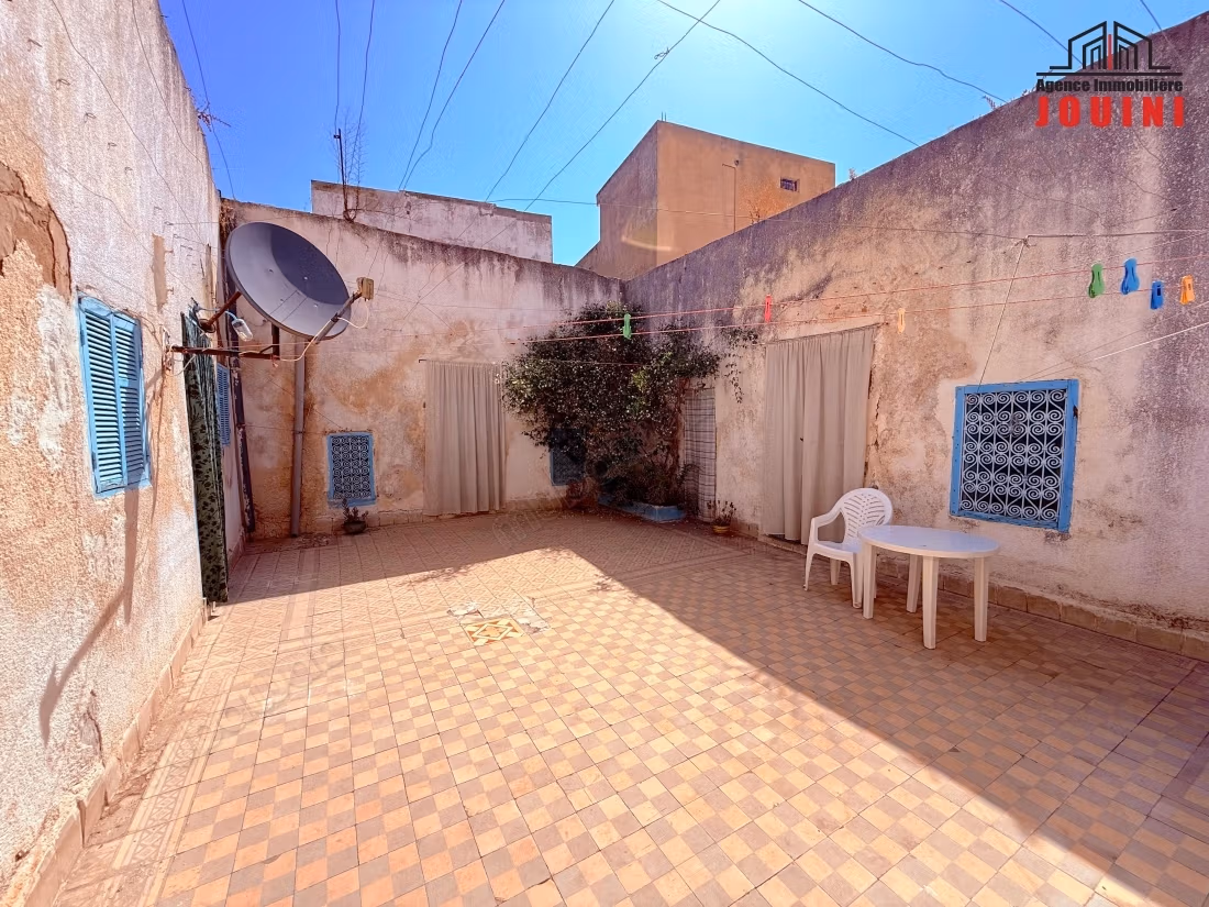 Vecchia Casa 186 M² a El Halfaouine