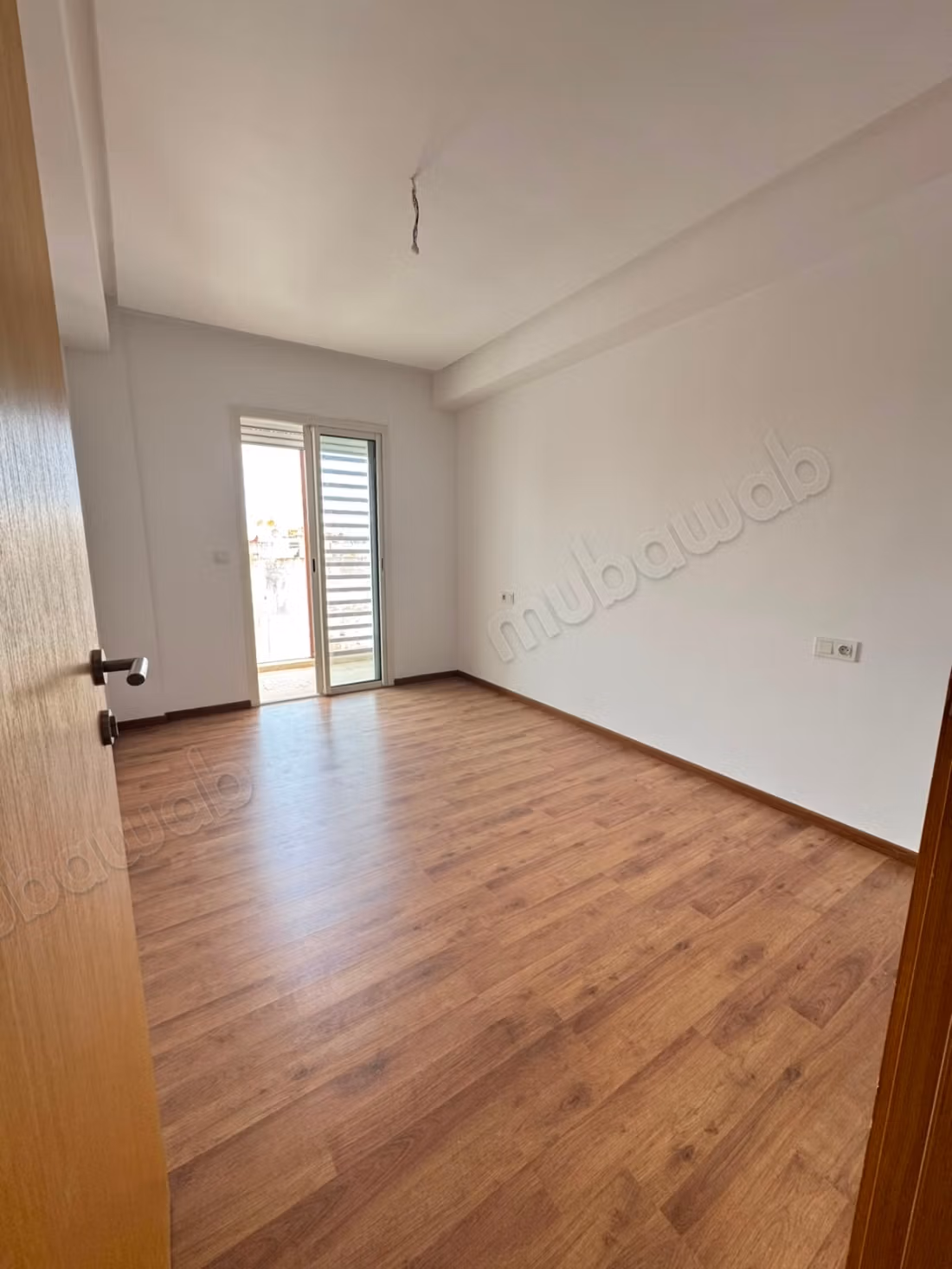 Bel studio vide au quartier Maârif