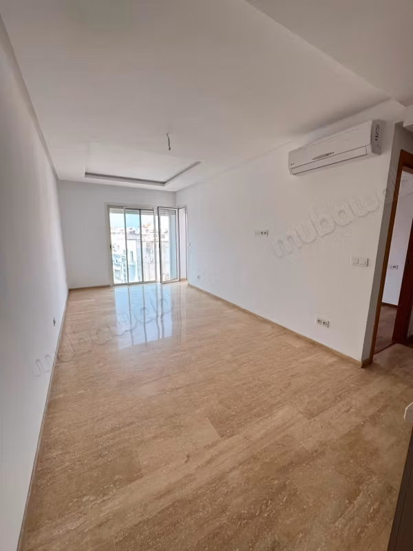 Empty studio in the Maârif neighborhood