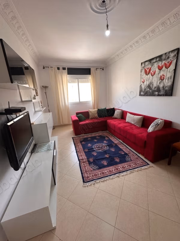 For rent this apartment in Boukhalef. Area 65 m². Satellite dish and security