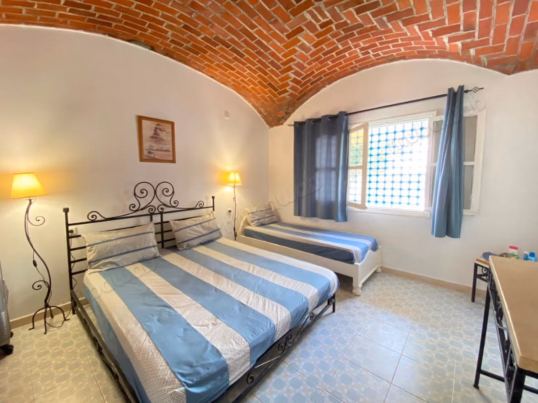 In affitto: Piano terra di una villa con piscina