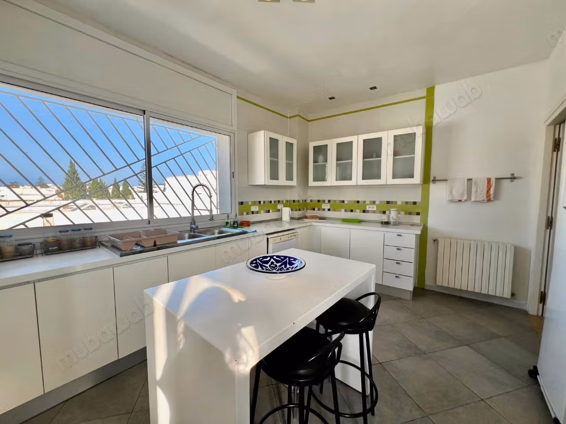 Furnished Villa Floor S3 with Rooftop, Marsa