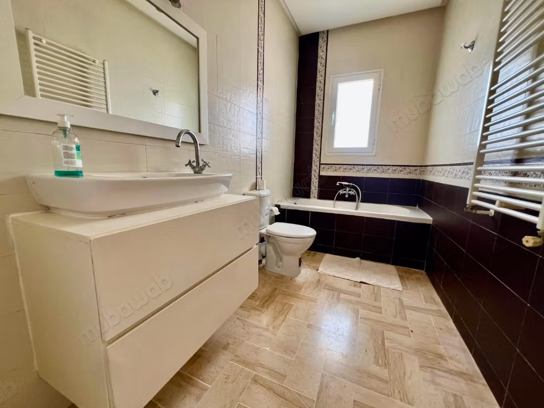 Furnished Villa Floor S3 with Rooftop, Marsa