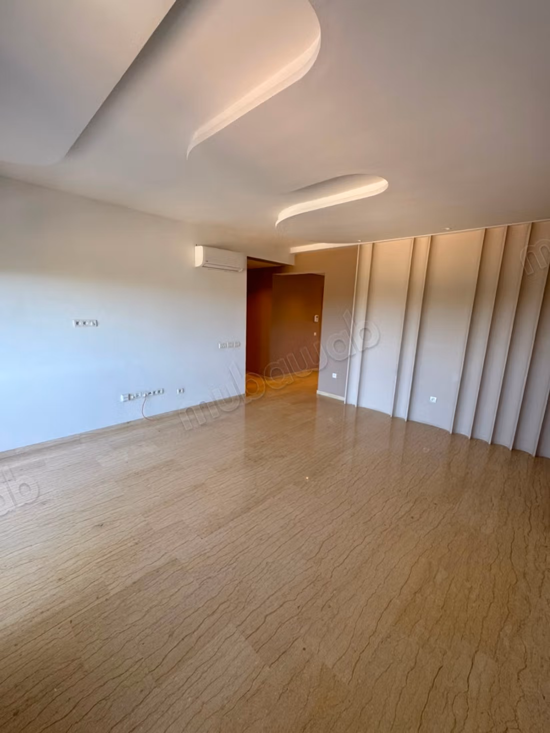 Appartement CFC vide à louer