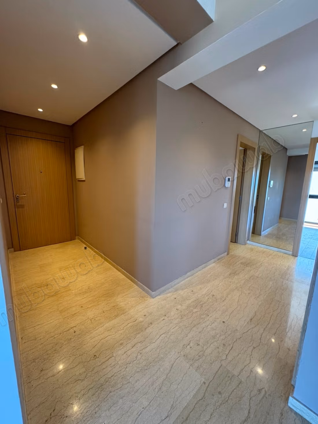 Appartement CFC vide à louer
