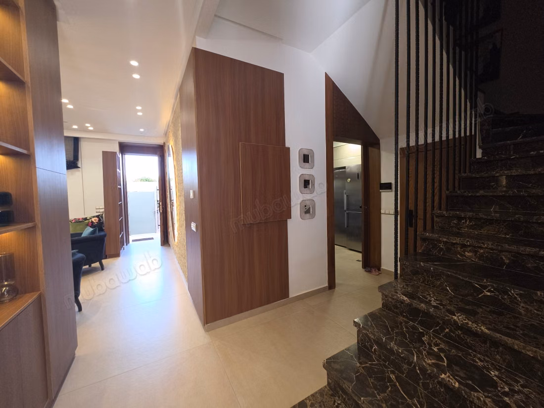 Villa di lusso in affitto a Targa. Superficie 500 m². Arredato