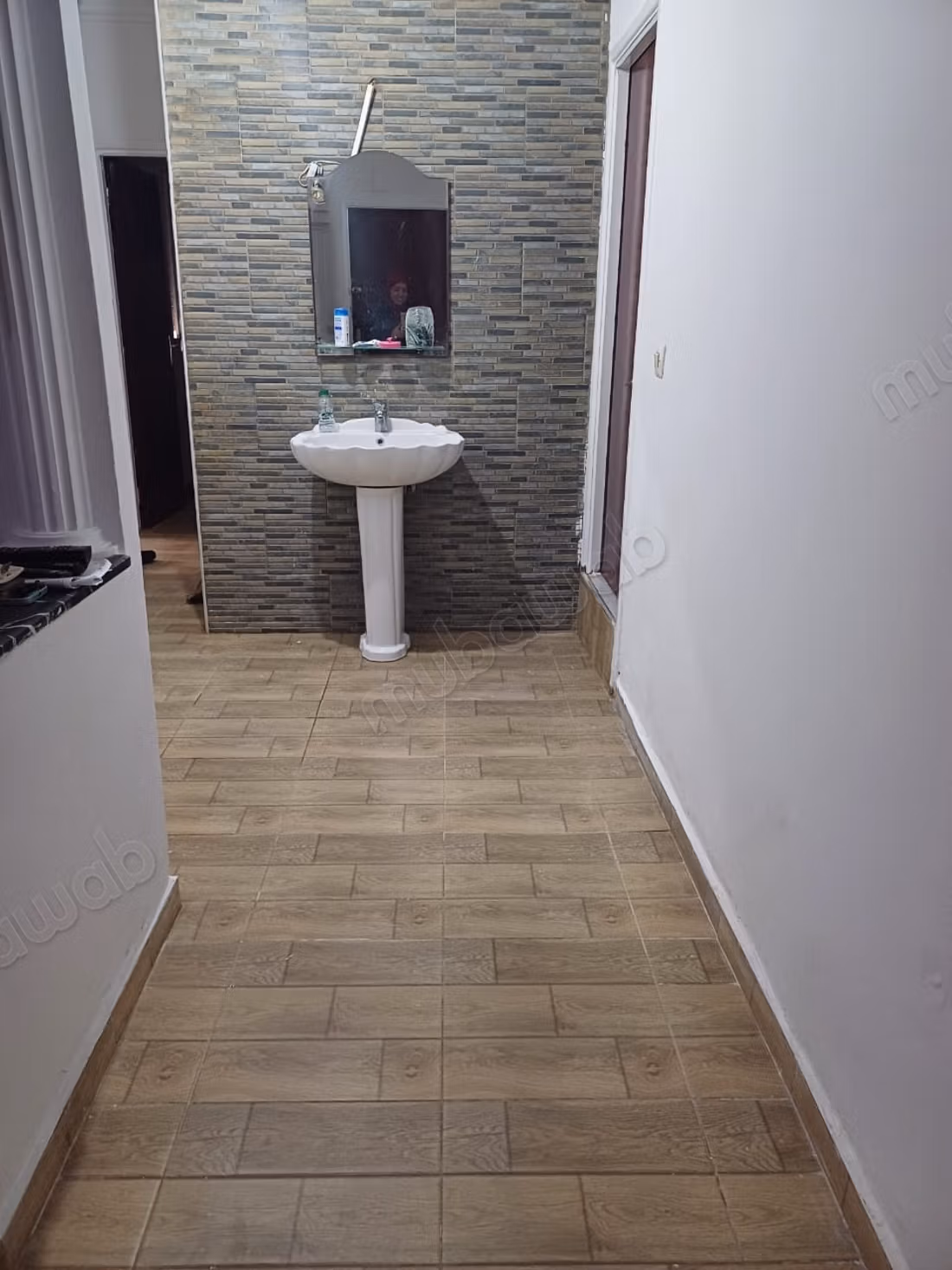 Bellissimo appartamento in affitto a Sala el Jadida. 2 stanze. Ben arredato