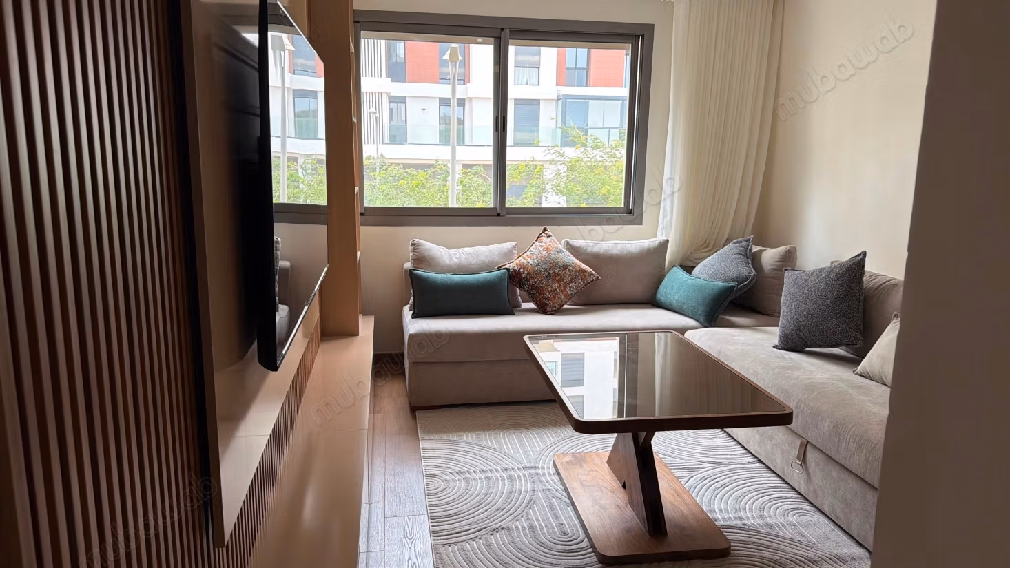 Bellissimo appartamento in affitto a Casablanca Finance City. Superficie 180 m². Ben arredato