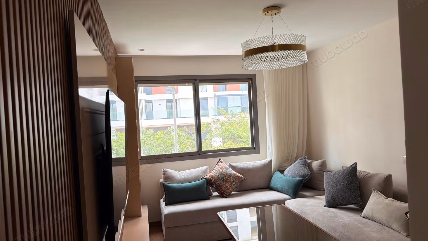 Bellissimo appartamento in affitto a Casablanca Finance City. Superficie 180 m². Ben arredato