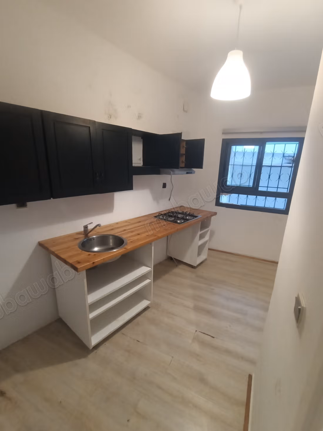 Empty cabin with sea view for rent Mohammedia