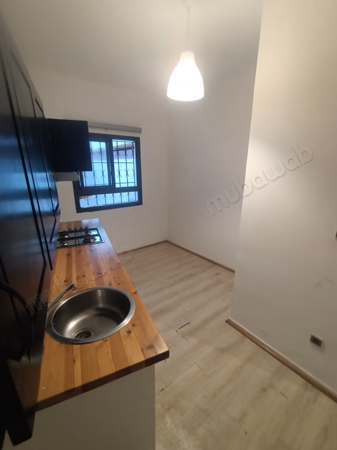 Empty cabin with sea view for rent Mohammedia