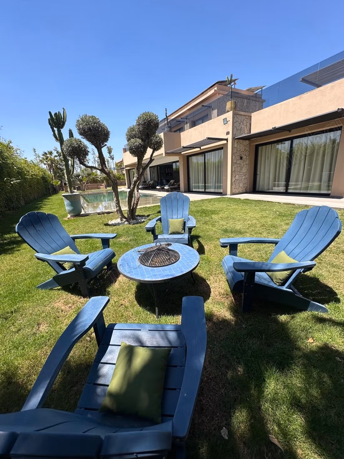 Moderne villa 5 suites 3000 m²