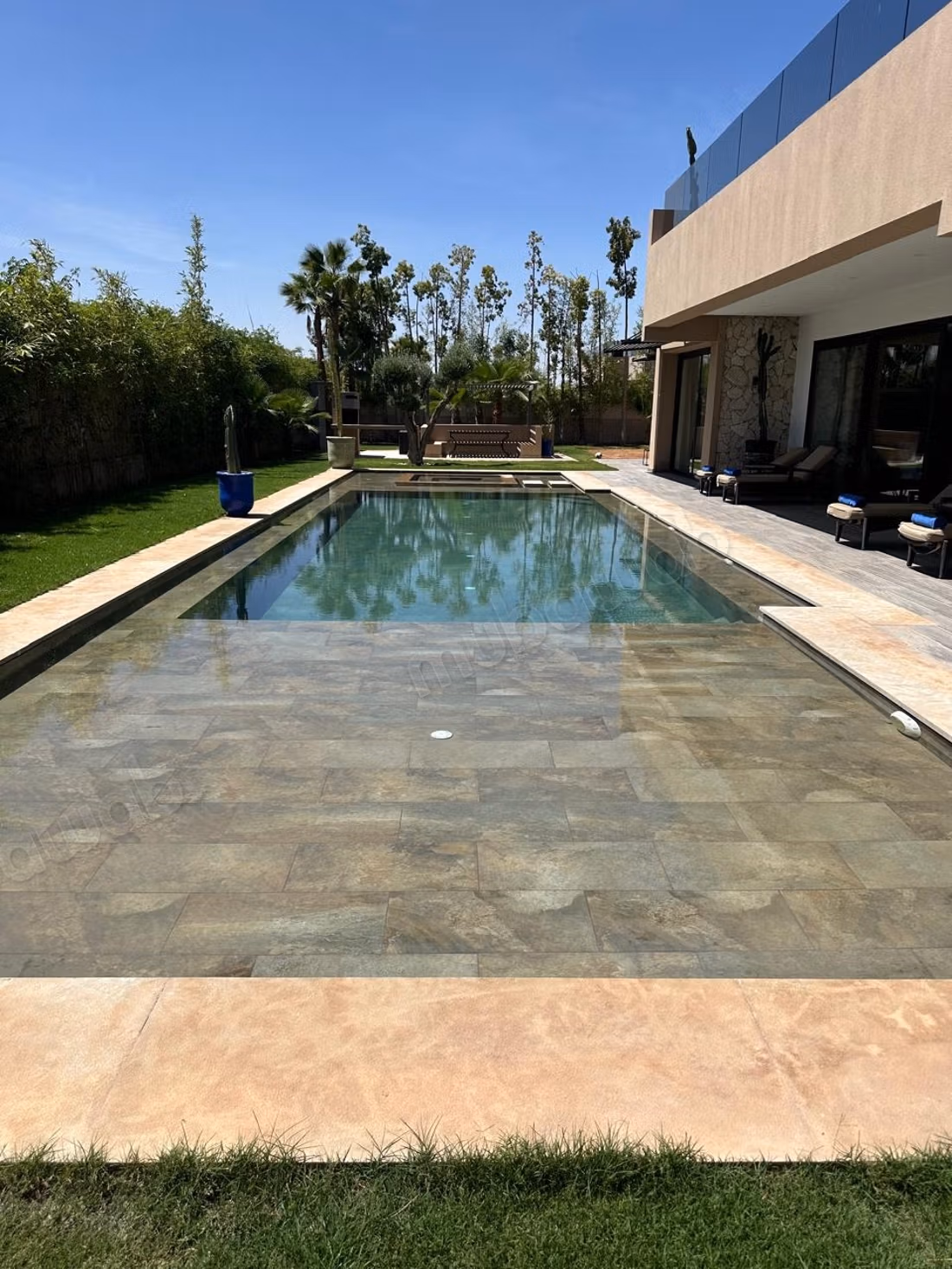 Moderne villa 5 suites 3000 m²