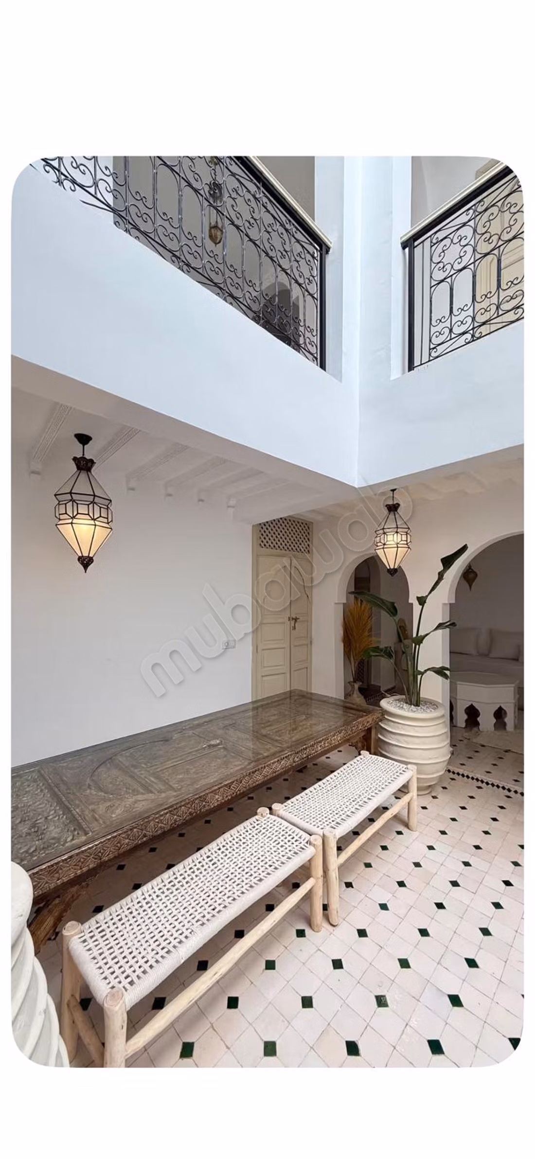 Magnifico Riad Nuovo – 4 Suite – Piscina Riscaldata & Jacuzzi – Eccellente Redditività – Venduto Arredato