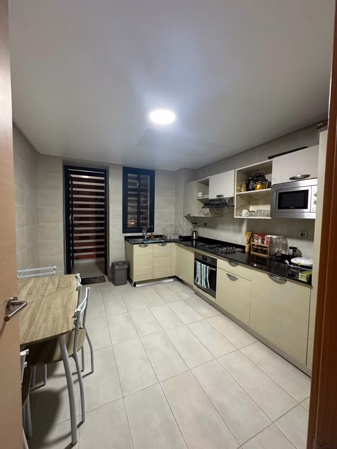 Superbo appartamento arredato in affitto a PRESTIGIA HAY RIAD