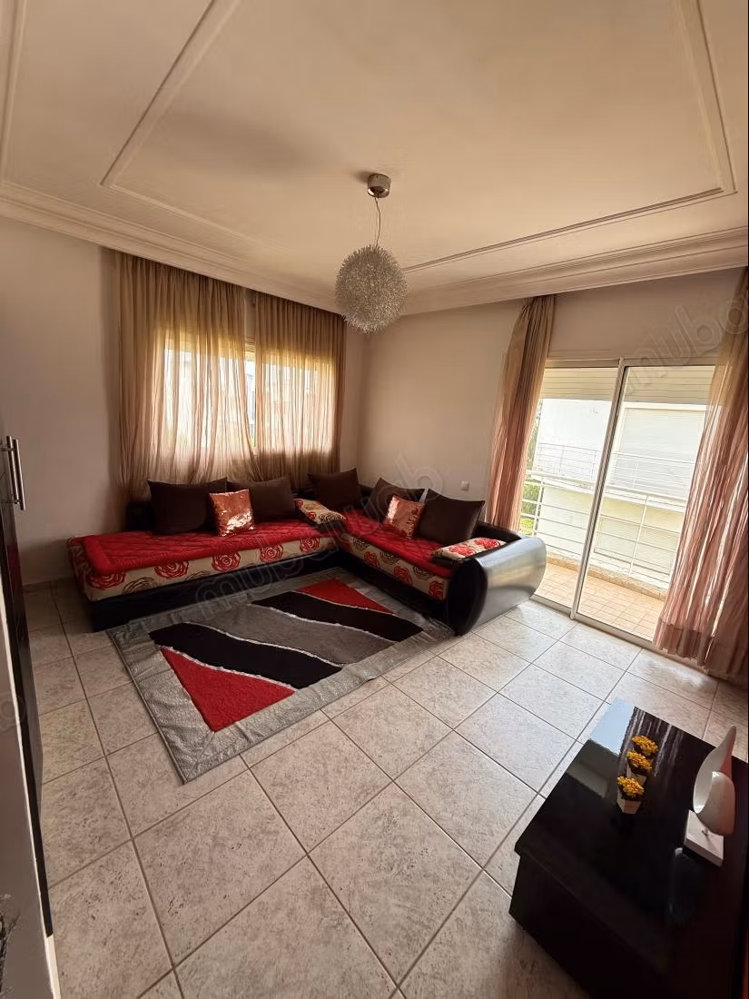 High standing villa in gated community with pool