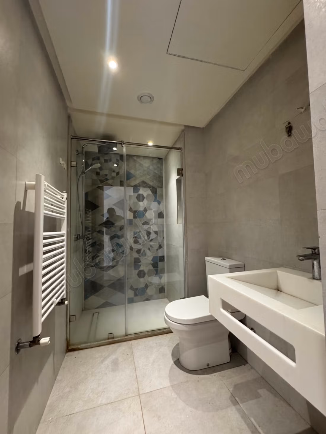 Magnifica villa in affitto a Souissi. 6 camere. Doppio vetro e riscaldamento centrale