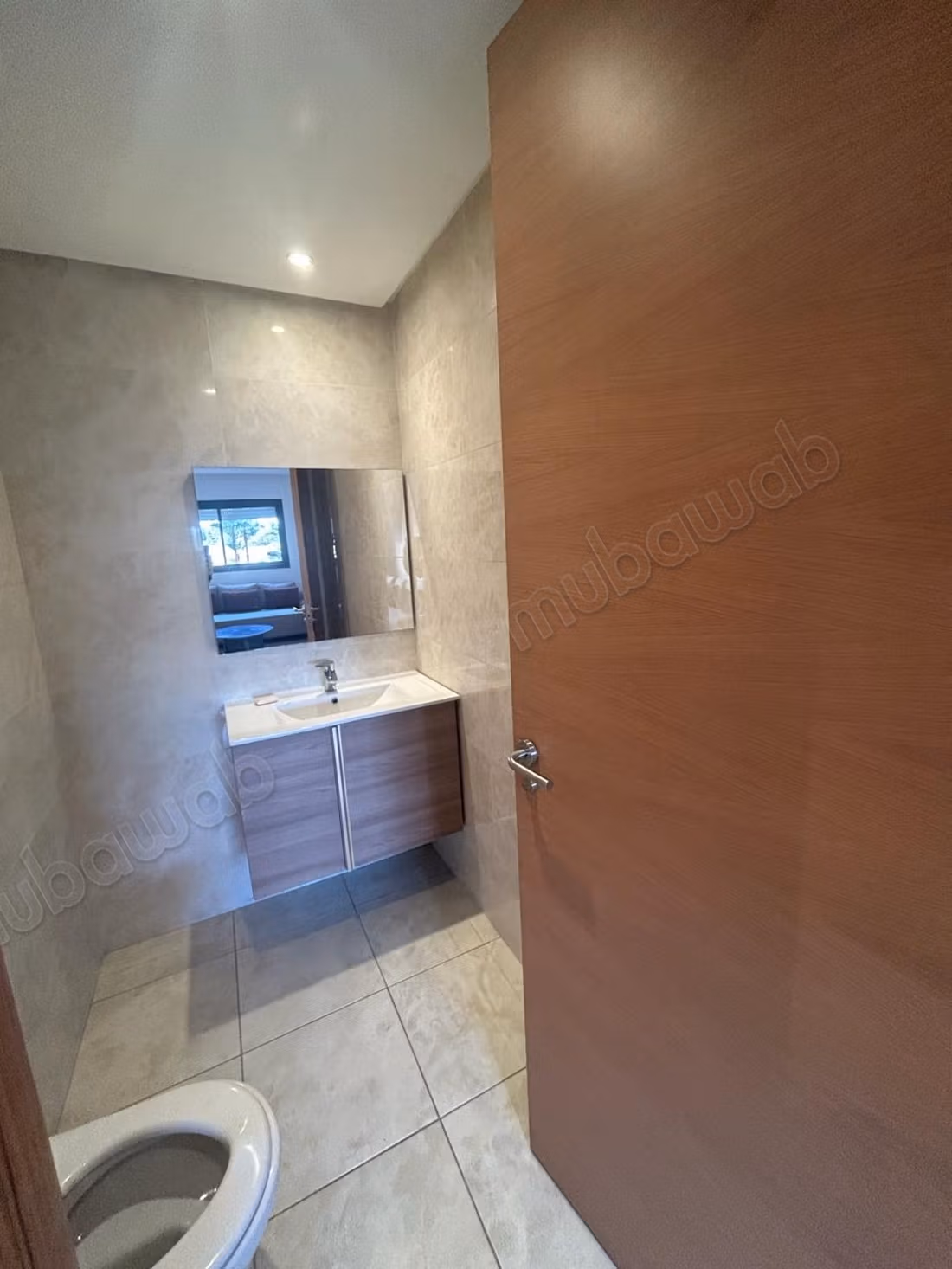 Studio moderne calme et comfortable a Prestigia