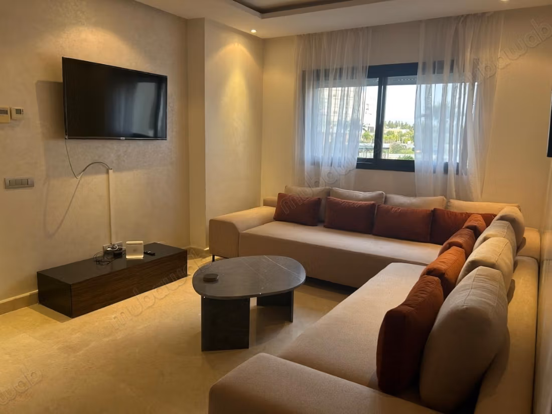 Studio moderne calme et comfortable a Prestigia