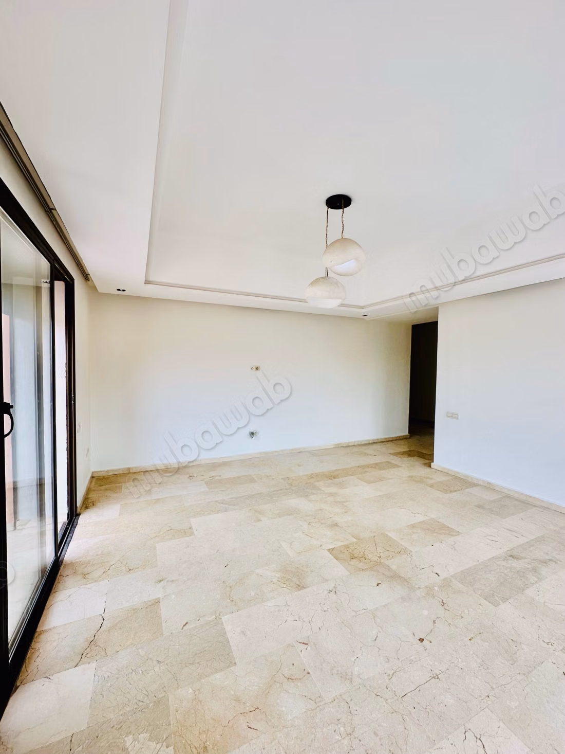 Posizione appartamento vuoto e bello in viale Abdelkrim El Khatabi. 115 metri