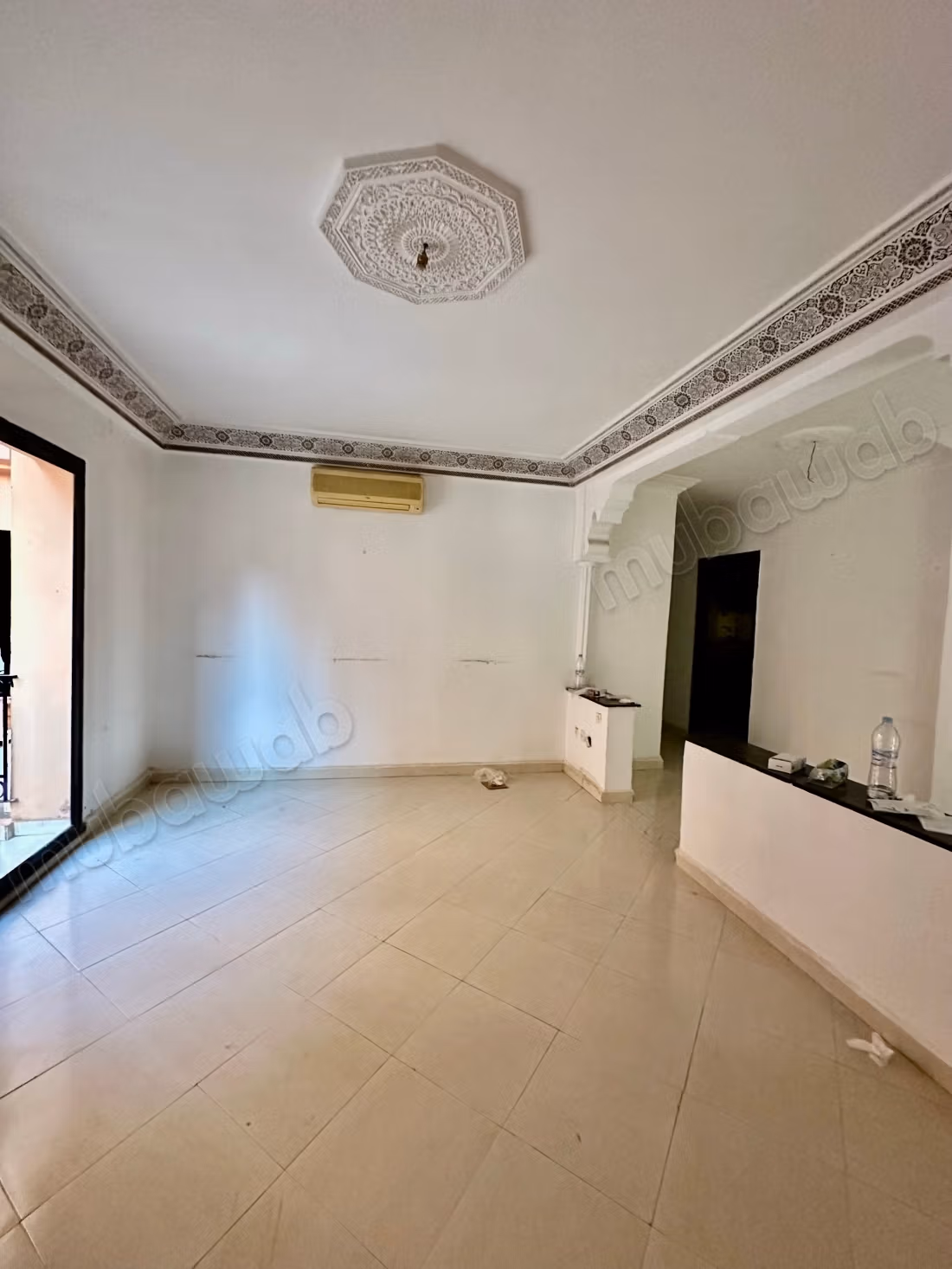 Location of office apartment in Boukar. Area 85 m². Elevator and garage