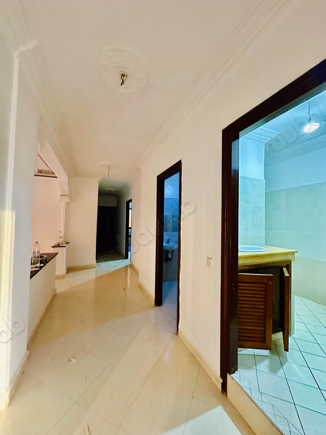 Location of office apartment in Boukar. Area 85 m². Elevator and garage