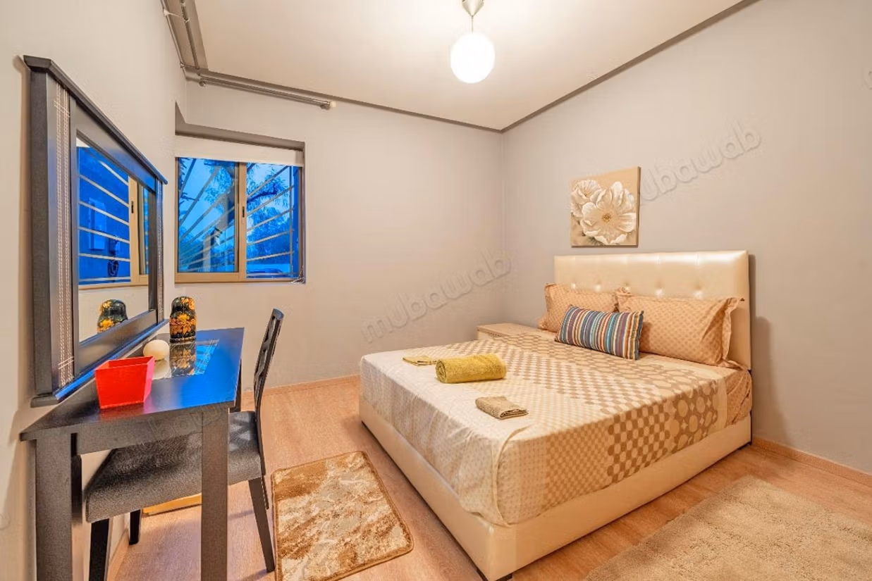 Appt meublé 2 Chambres, rez dz jardin, Piscine,