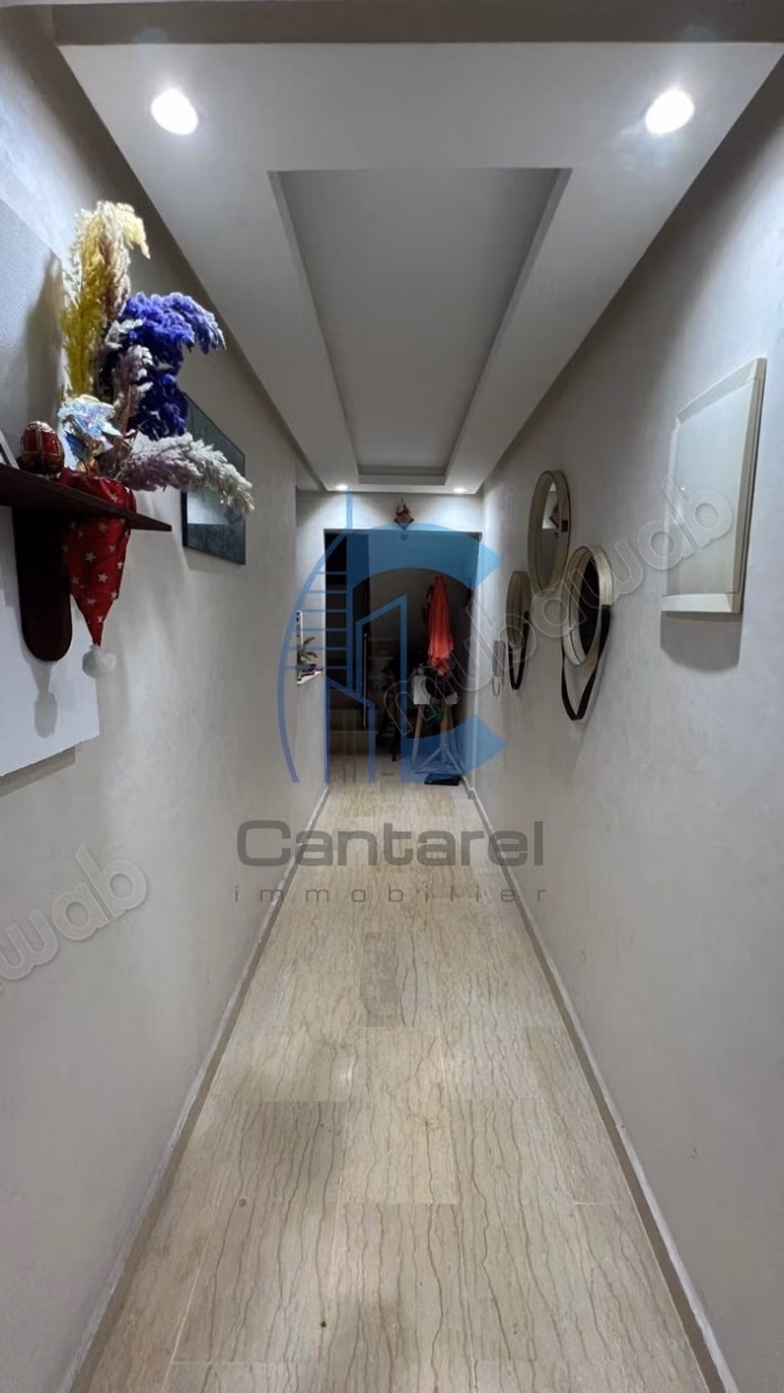 Appartamento duplex con 3 camere e terrazza al piano terra in vendita Victor Hugo