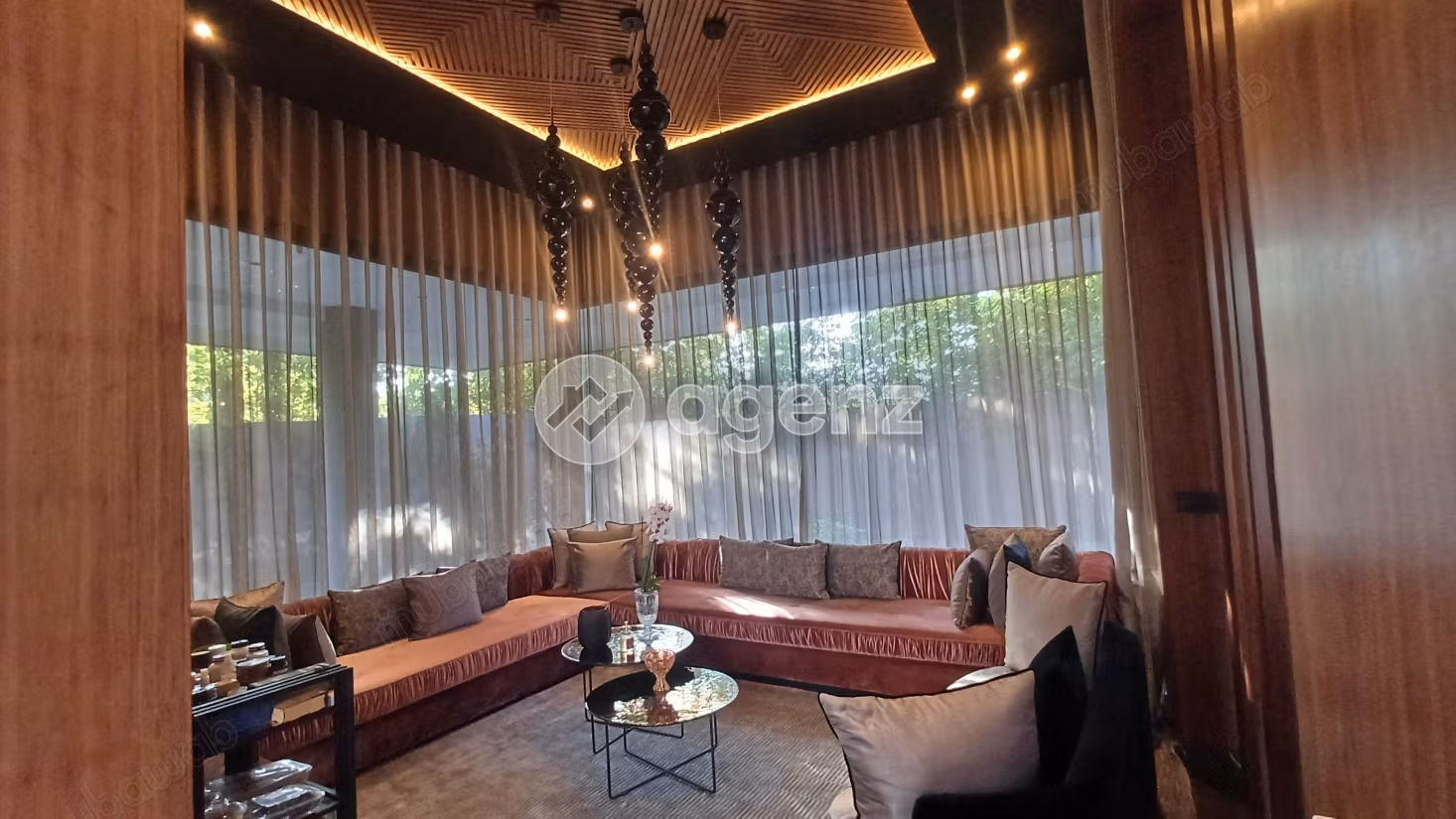 Villa à vendre 520 m², 5 chambres Longchamps Casablanca