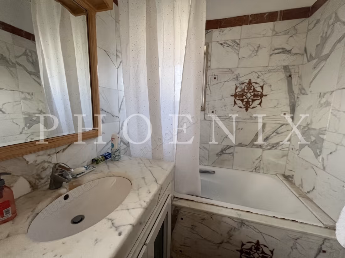 Villa S5 ammobiliata con piscina a La Marsa