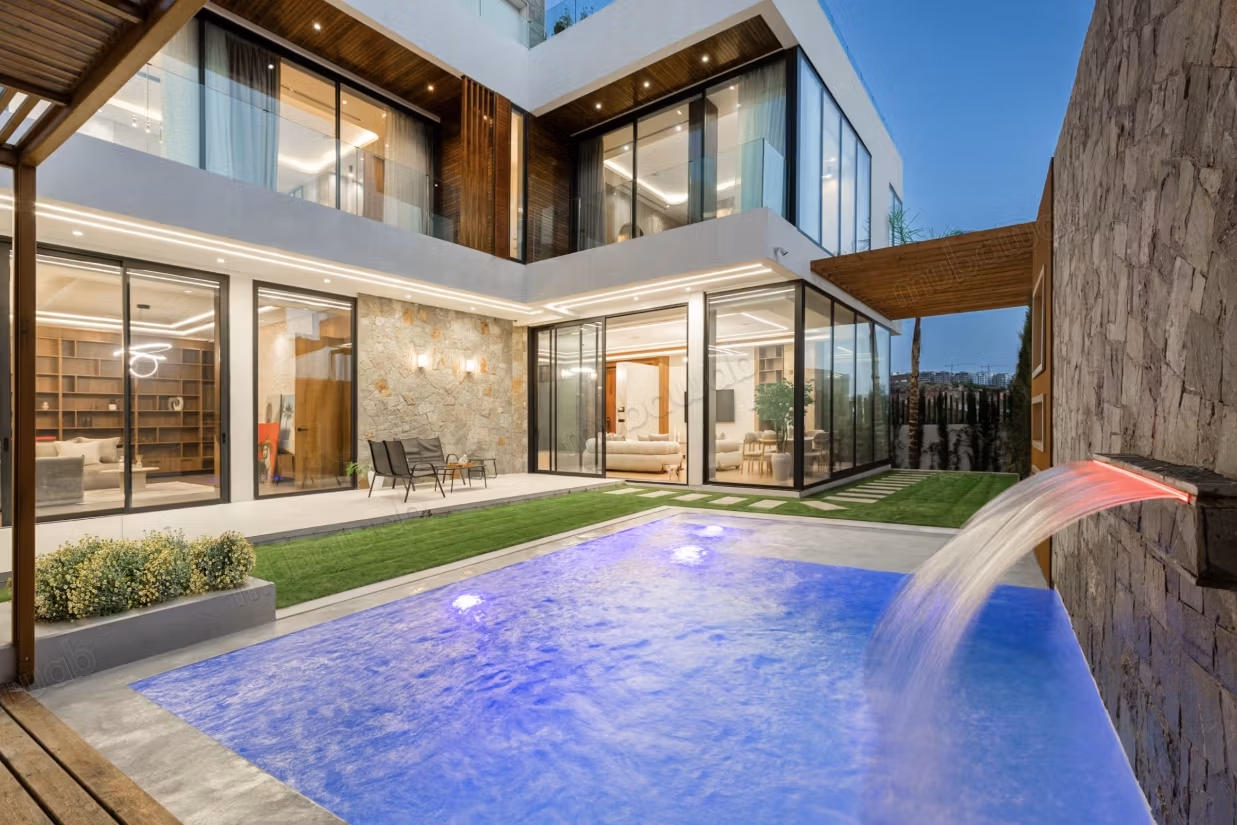 Prachtige gemeubileerde villa te koop in Tanger