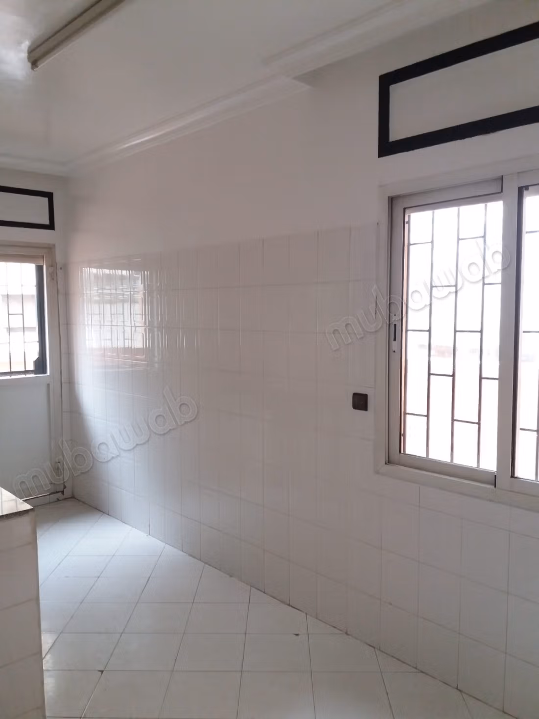 Appartement à louer Bourgogne 
2pcs / 1sdb / ascenseur 
parking