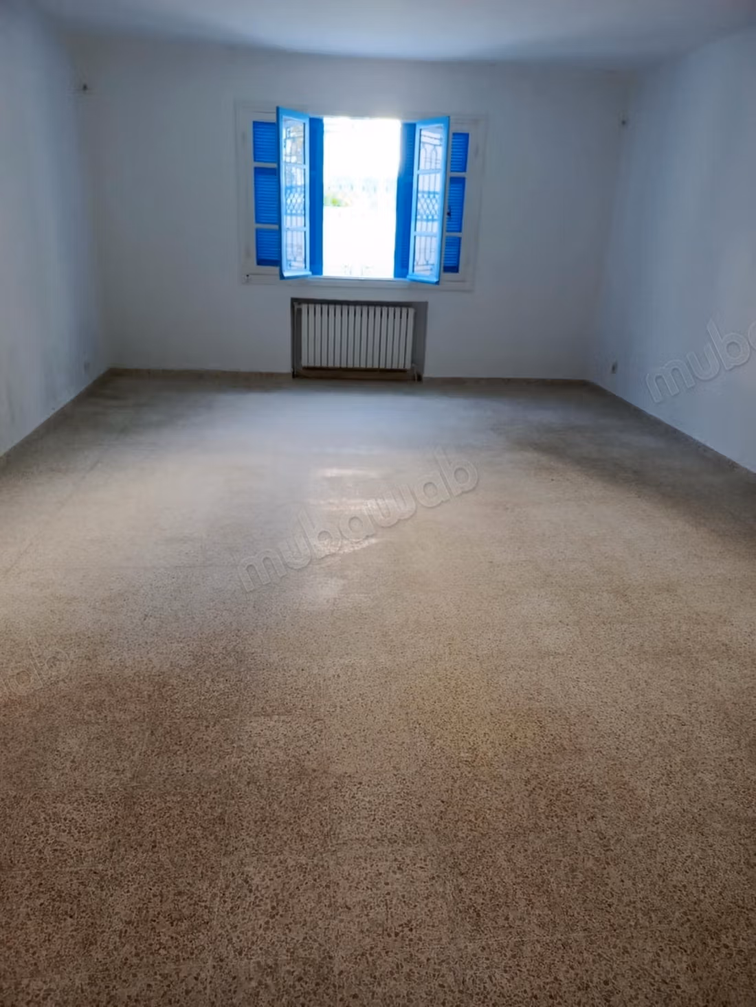 Menzah 7 à louer RDJ villa S3 avec jardin