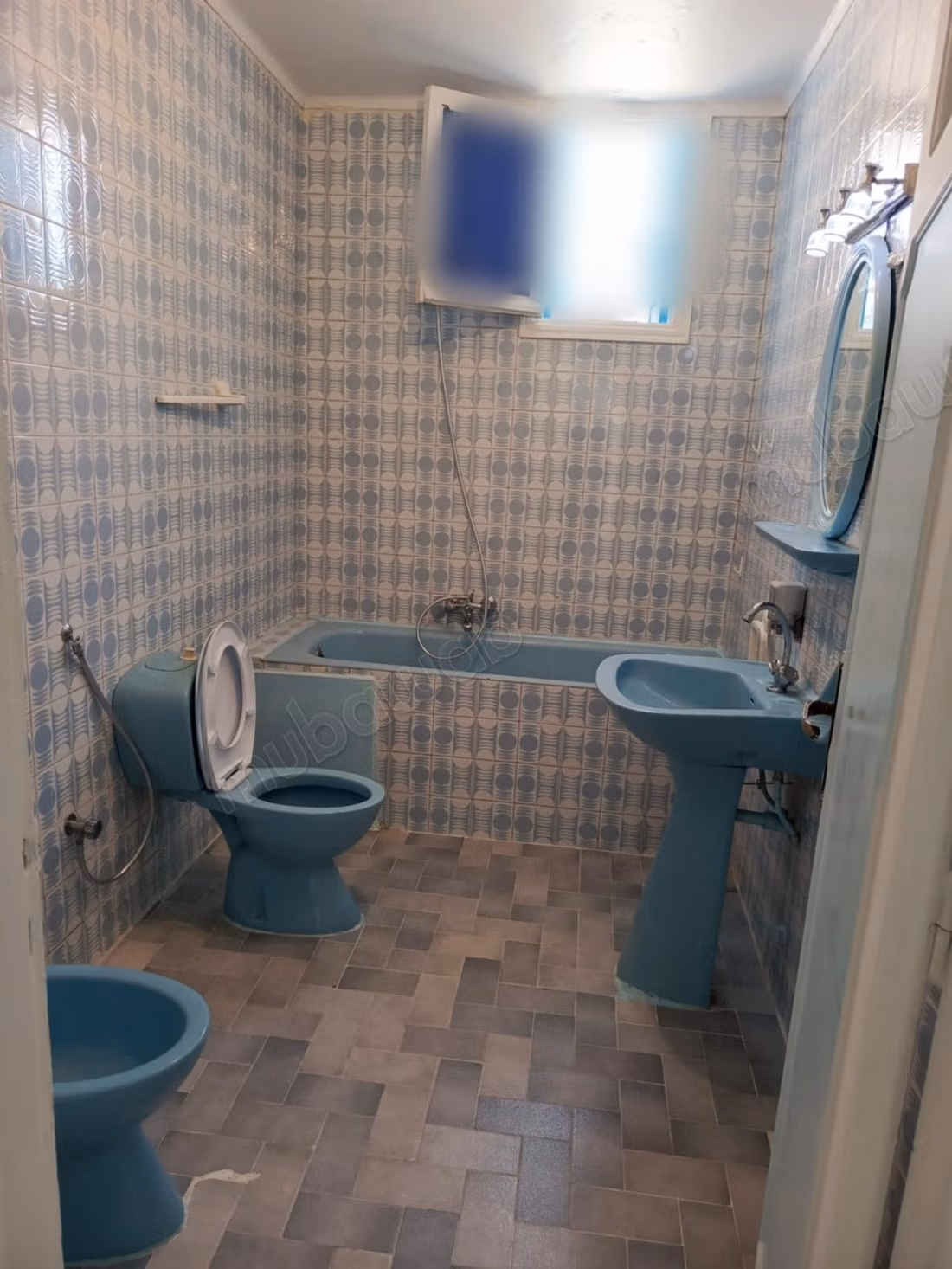Menzah 7 à louer RDJ villa S3 avec jardin